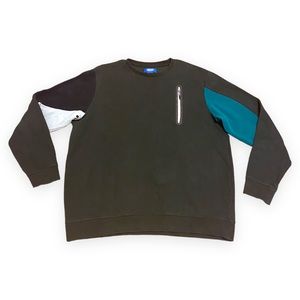 Adidas Originals Crewneck w/ Chest Pocket
